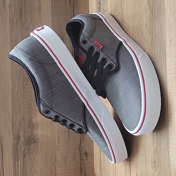 Van's Atwood in the box Brand new authentic. - Picture 2 of 15